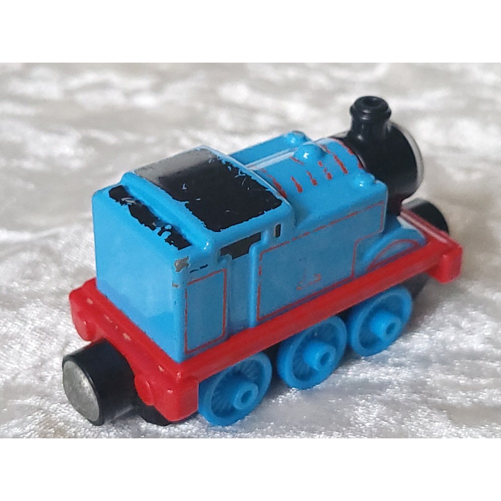 Lot of 9 Thomas & Friends Diecast Round Magnet Train Lot Gordon Douglas Tenders - Picture 9 of 16